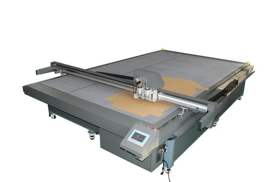 tagliatrice grande del campione della scatola per il contenitore di cartone, la scatola ondulata, il boxe del cartone con il coltello d'oscillazione e la ruota di piegatura